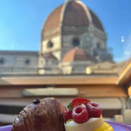 La Mansarda Dei Pittori Vista Duomo Appartamento *