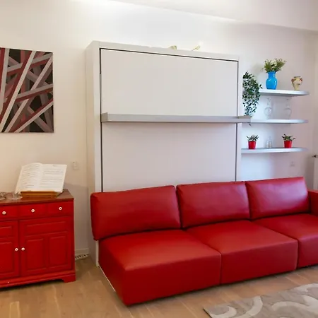 Red House - Apartment