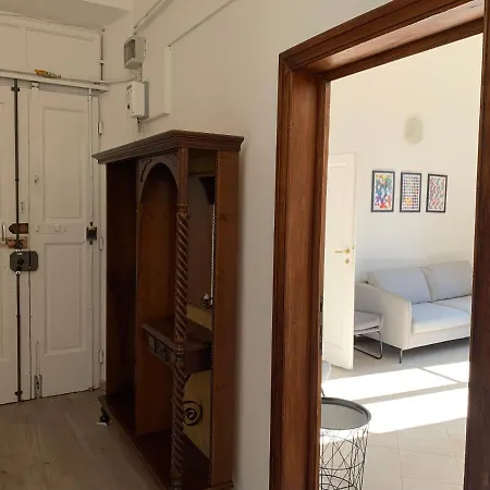Apartment Porta Rossa Florence