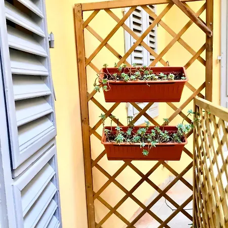Martiri Del Popolo Apartment
