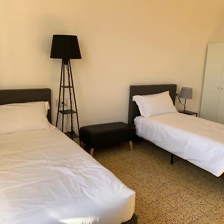 Porta Rossa Apartment