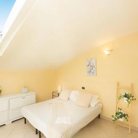 Palazzo Ghibellina 3 By In Apartment Florence
