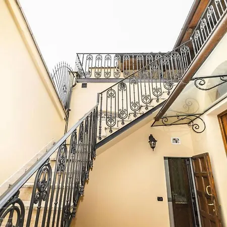 Roomy By Il Mosaico Apartment