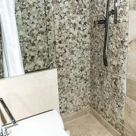 Roomy By Il Mosaico Florence