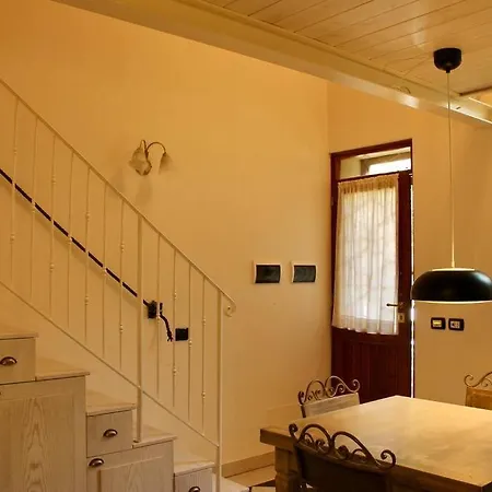 Pleasant By Il Mosaico Apartment *