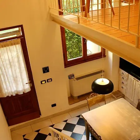 Pleasant By Il Mosaico Apartment