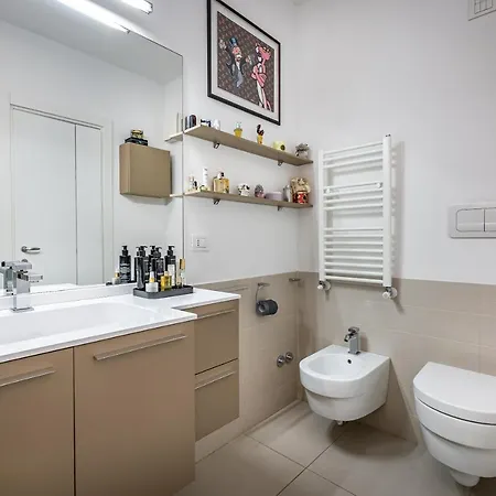 Yid Luxury & Design Penthouse L5 Apartment