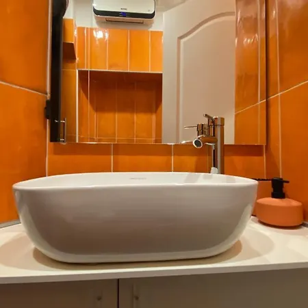 Guest house Poggi 18 *
