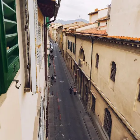 Borgo Pinti 49 * Firenze
