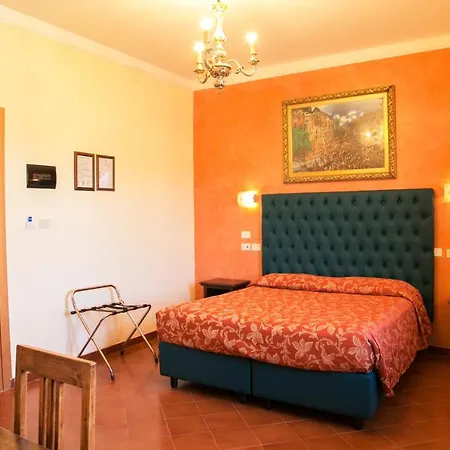 Merlini Hotel *