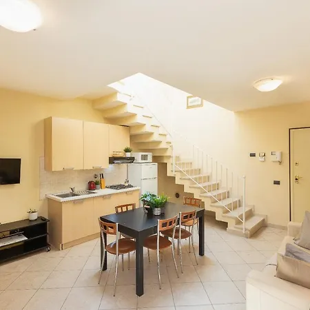 Apartment Palazzo Ghibellina 3 By In