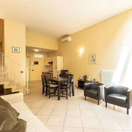 Palazzo Ghibellina 3 By In Apartment Florence