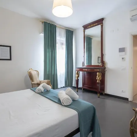 Elegante In Via Cavour Apartment Florence