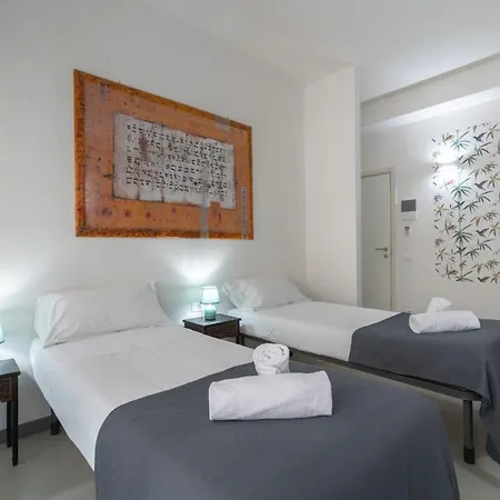Apartment Elegante In Via Cavour