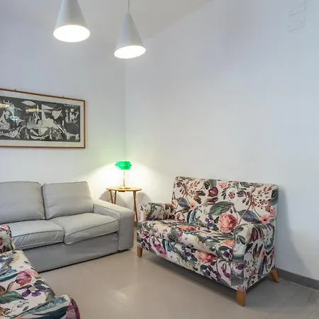 Apartment Elegante In Via Cavour Florence