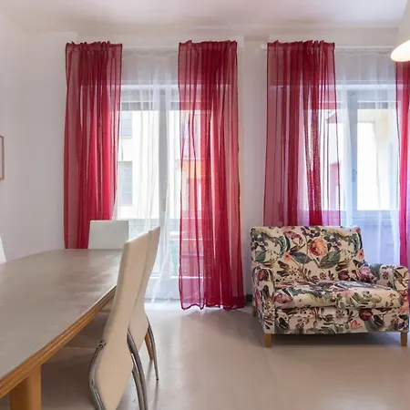 Apartment Elegante In Via Cavour