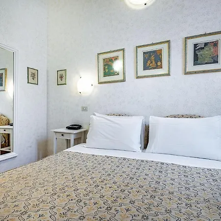 Hotel Alessandra 2*