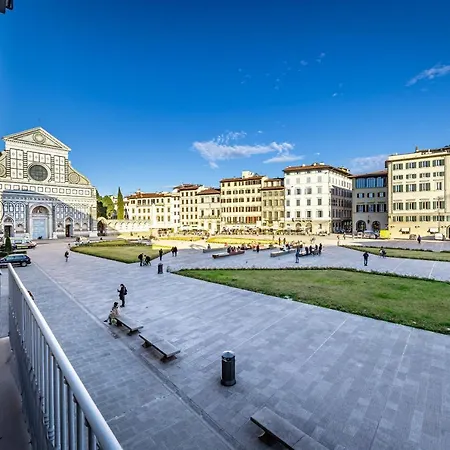 Yid Santa Maria Novella With Balcony * 피렌체
