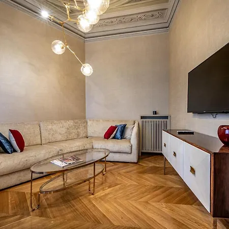 아파트 Yid Santa Maria Novella With Balcony *
