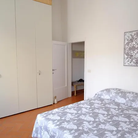 Borgo Pinti 49 Appartamento *