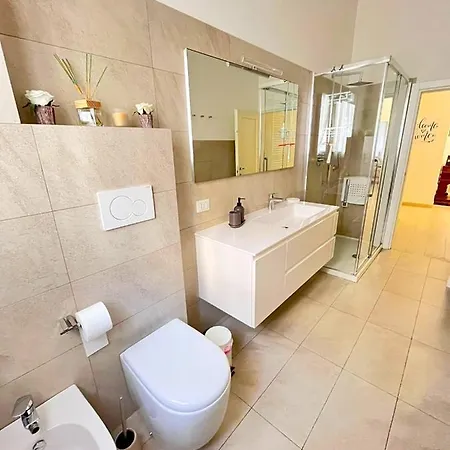 شقة Modern River House *