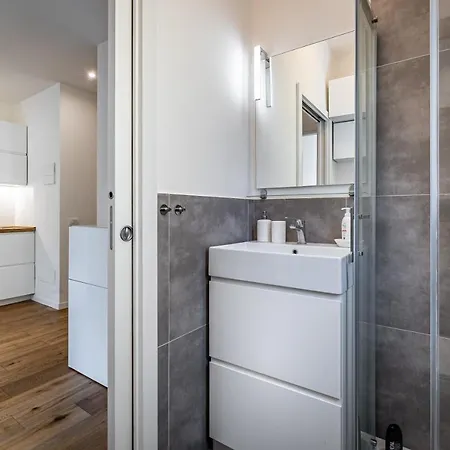 Yid Buonvicini Design In Out Of Ztl Apartamento Florencia