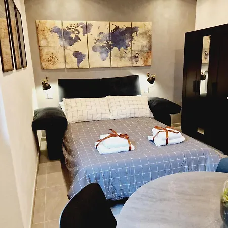 Apartment Monna Dina In Florence