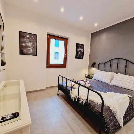 Apartment Monna Dina In *