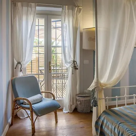 Apartment Renaissance