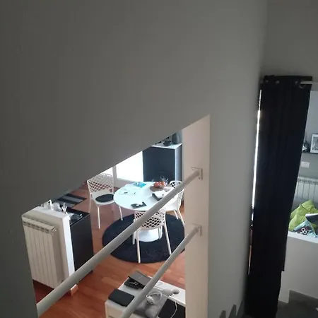 Apartment In Attico, Con Posto Auto Privato Florence