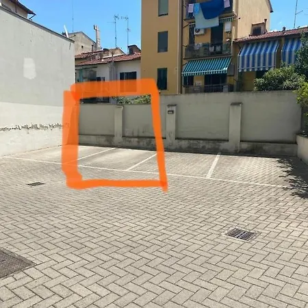 In Attico, Con Posto Auto Privato Apartment *