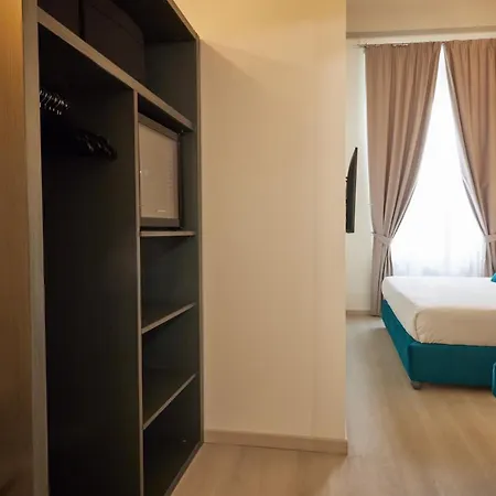 Guest house Residenza Maglioni Al Battistero 2*