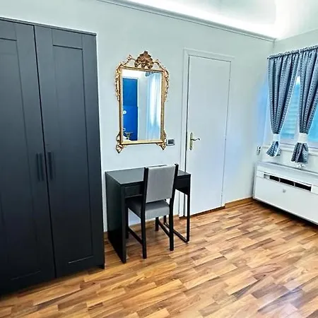 Piccolo Con Access Ztl !!! Nel Centro Storico Di !!! 2* Firenze