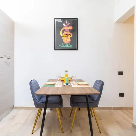 Apartment La Noce Quiet Place Next To Lively San Lorenzo