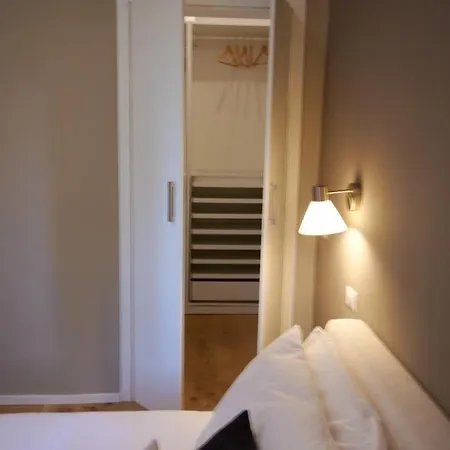 Due Strade - Dolcevita Apartment Florenz