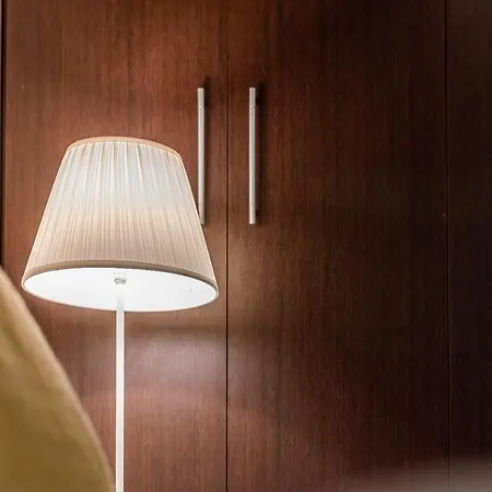 Pinzochere Artistic For Family Apartment Florence