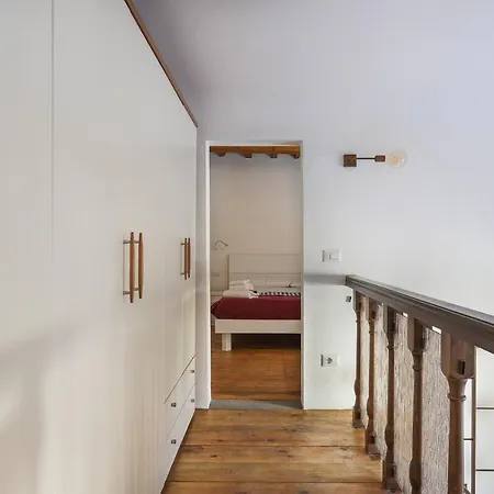 Santa Maria Novella Bright And Modern - Hosted By Sweetstay