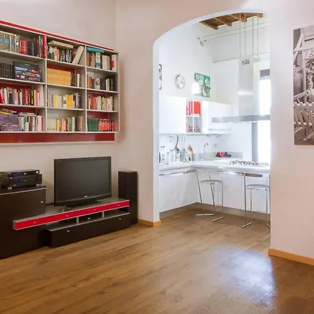 Florence- Serragli Contemporary Apartment