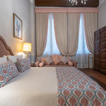 Dimora Del Cardinale - Residenza D'epoca 3*