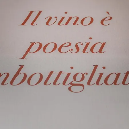Wine Pinot Appartement