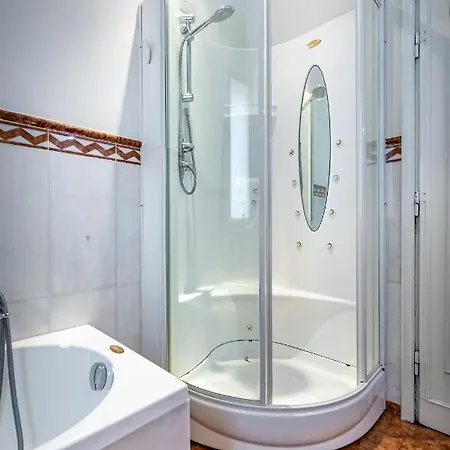 Yid D'azeglio Luxury With Parking Apartment *