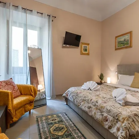 Pinzochere Artistic For Family Apartment *