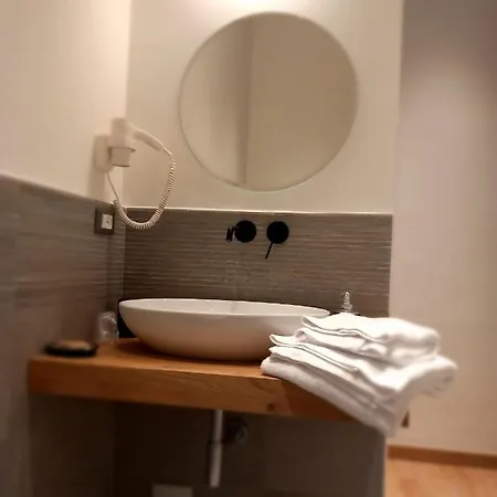 Sweetly In Apartment