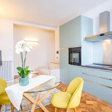 Apartment Condotta 16