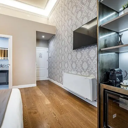Martelli 6 Suite&apartments 3* Florence