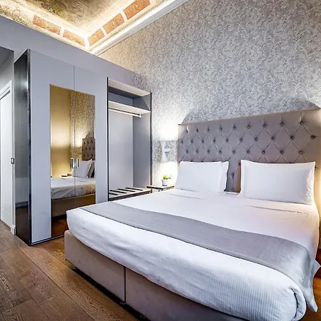 Martelli 6 Suite&apartments Florence