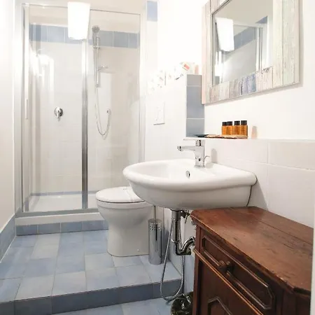 Space, Comfort And Beauty Near Ponte Vecchio Apartment Florence