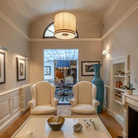 Bardi Otto Apartment *