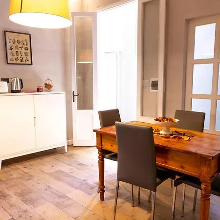 Luxury - City Center Apartment Florence