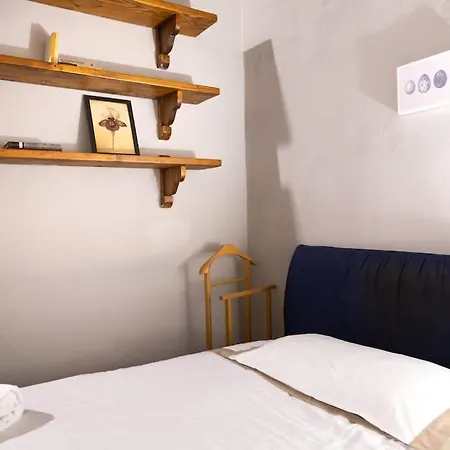 Luxury - City Center Apartment